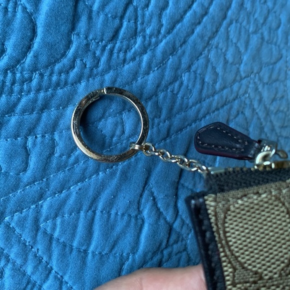 Coach mini skinny ID case - Picture 4 of 12